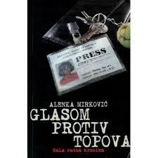 Glasom protiv topova : Mala ratna kronika